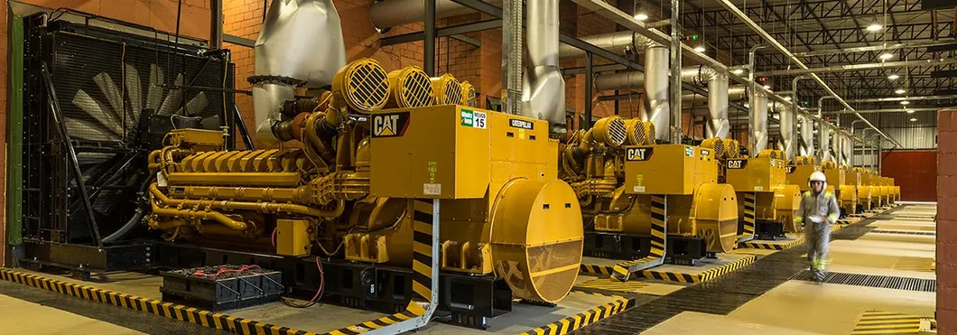 Caterpillar Generator with 700kw Power