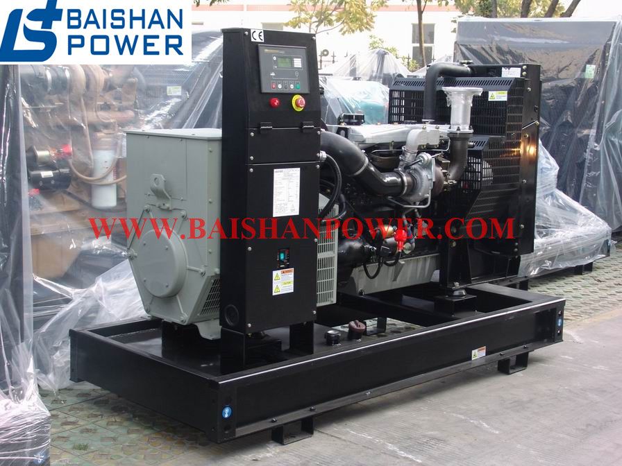 Diesel Generator by Doosan Daewoo Engine Dp126lb P158le-1p158le P158fed P158LC P180fe Dp158ld Dp180la Dp180lb P222fe Dp222lb Dp222LC 520kw 550kw 600kw Silent